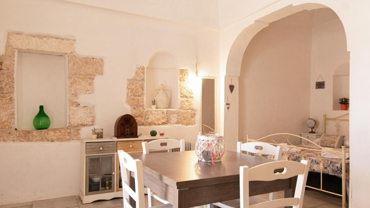 Casetta Vicolo Ennio By Typney Apartment ออสตูนี ภายนอก รูปภาพ